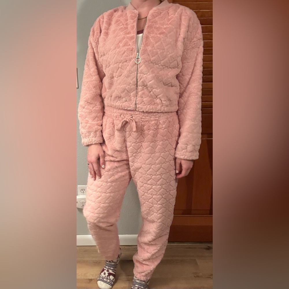 Cozy Pink Fleece Set (NWOT)